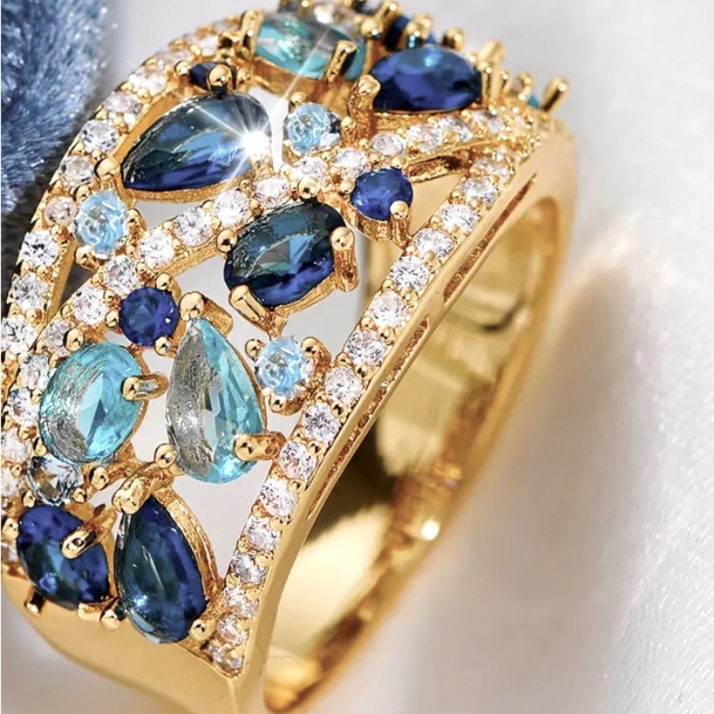 Beautiful glass stone ring hand crafted